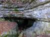 Quellhöhle - Wasser aus dem Berg