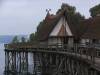 Pfahlbauten Unteruhldingen - im Hintergrund Kloster Birnau