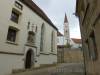 Museum, Stadtmauer und Kirche