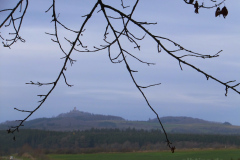 Im Hintergrund die Nürburg