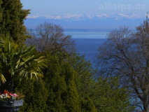 Mediterrane Terrassen mit Alpenblick