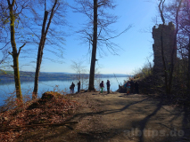 Erster schöner Aussichtspunkt bei Ruine Kargegg